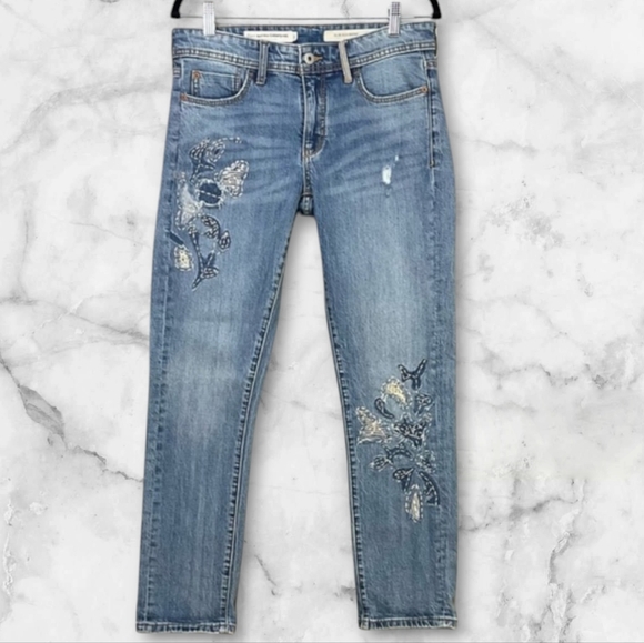 Anthro Pilcro Slim Boyfriend Embroidered Jeans Womens Sz 27 - Picture 3 of 9